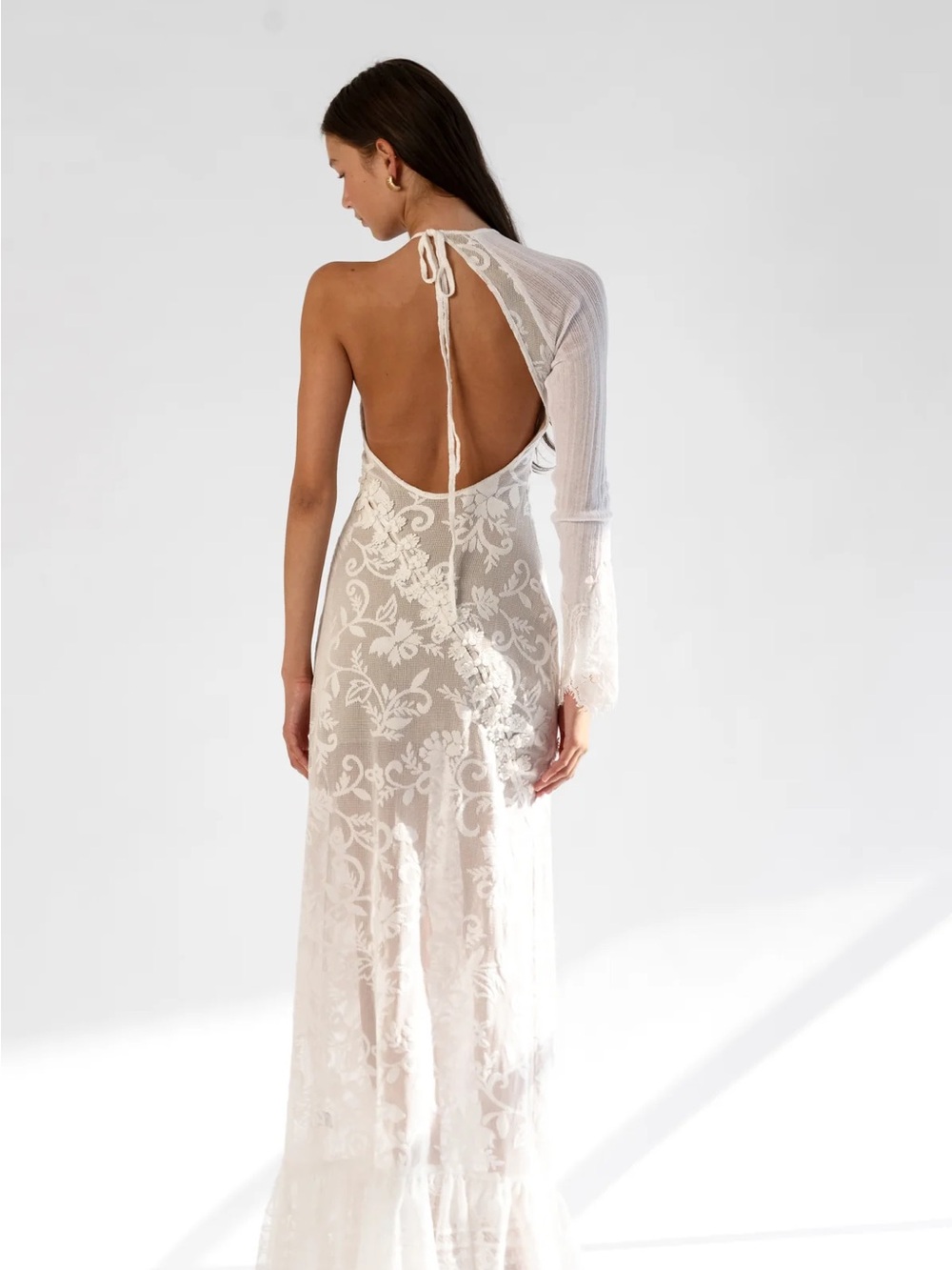 One-Shoulder White Lace Maxi Dress with Asymmetrical Sleeve - Picture 3 of 7